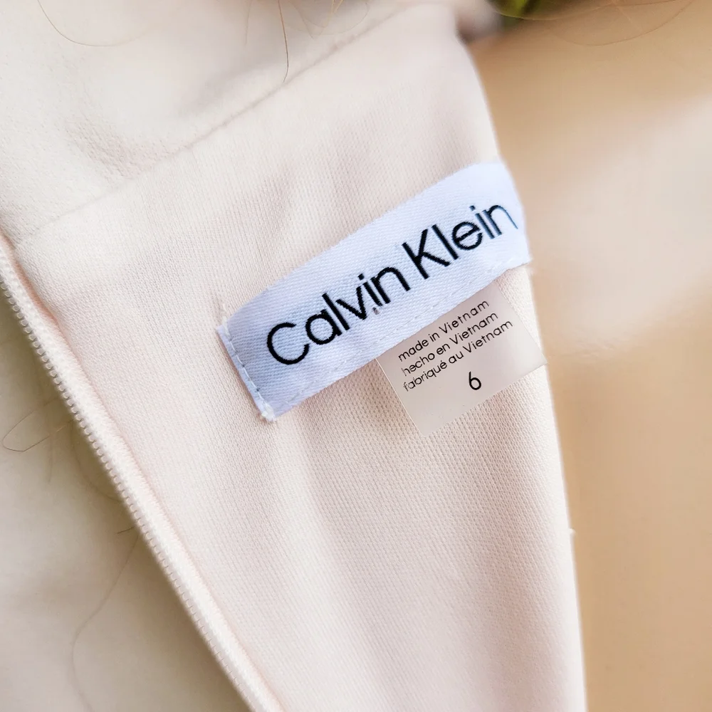 🆕️🌺CALVIN KLEIN🌺 Tie Neck Sheath Dress💃 SIZE:6 - Picture 12 of 15